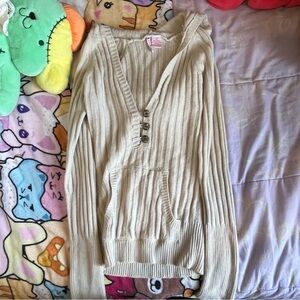 knit ribbed sweater with hood